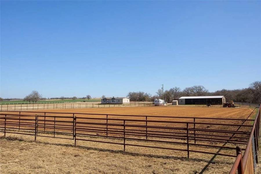 7160 County Road 398, Stephenville, TX 76401