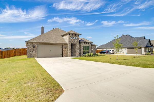 125 Treys Way, Godley, TX 76044