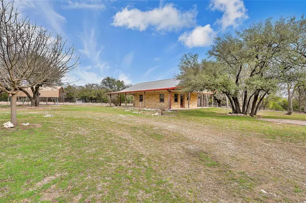 678 County Road 3135, Valley Mills, TX 76689