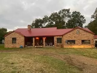 1509 14th Street, Honey Grove, TX 75446