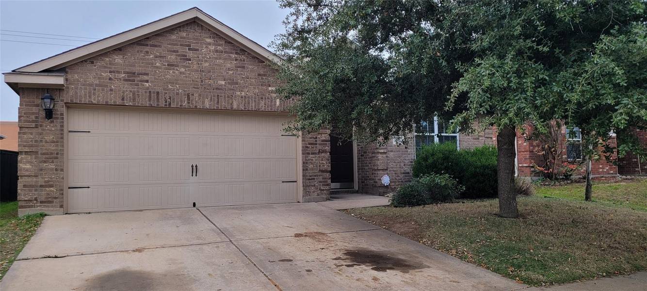 544 Drift Street, Crowley, TX 76036