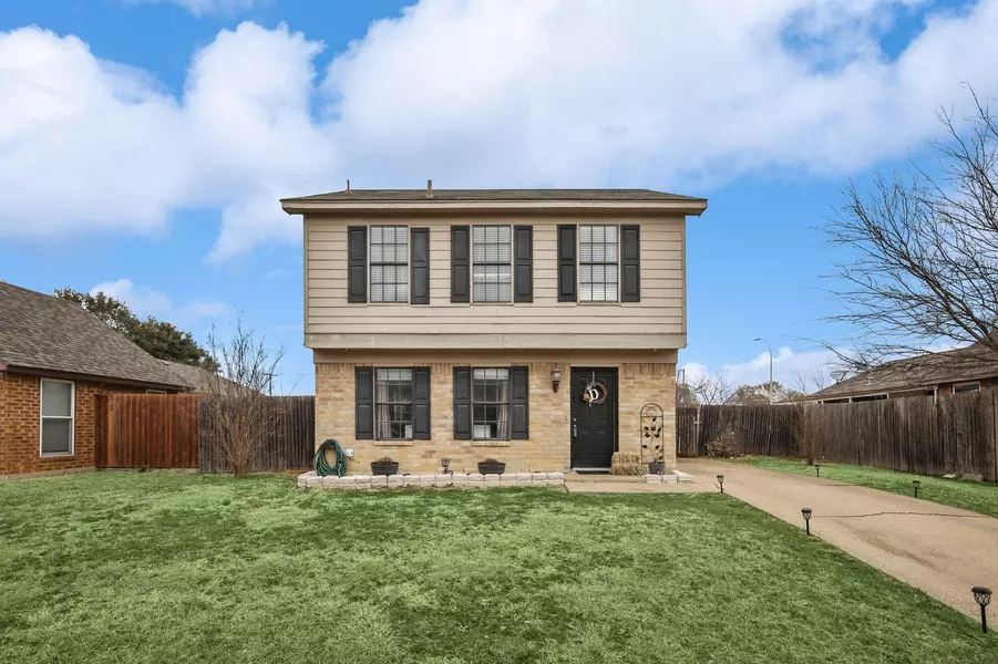 4617 Riverpark Drive, Fort Worth, TX 76137