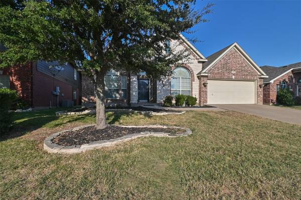 4760 Ocean Drive, Fort Worth, TX 76123