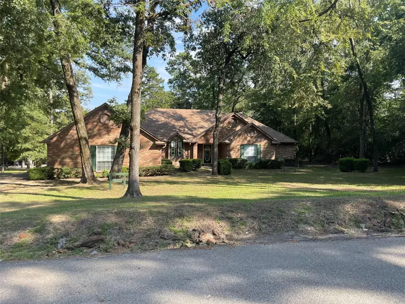 625 Peaceful Woods Trail, Holly Lake Ranch, TX 75765