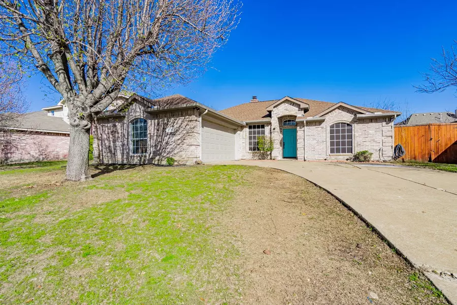 7118 Creekstone Drive, Sachse, TX 75048