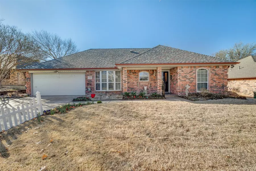 6708 N Park Drive, North Richland Hills, TX 76182