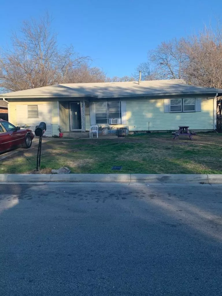 Fort Worth, TX 76105,2917 Freddie Street