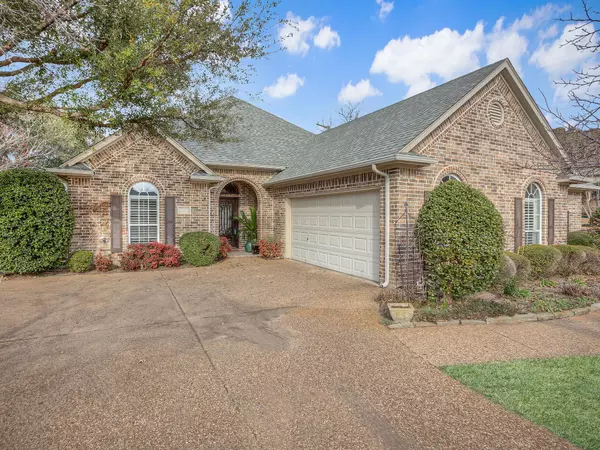 Fort Worth, TX 76116,6500 Ridgmar West Court