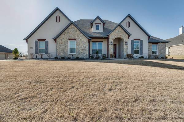 860 San Saba E,  Midlothian,  TX 76065