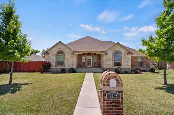 2702 Pheasant Grove Lane, Brownwood, TX 76801