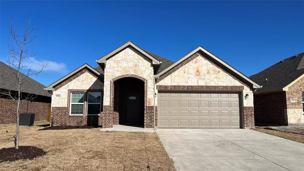 904 Ransom Way, Greenville, TX 75402