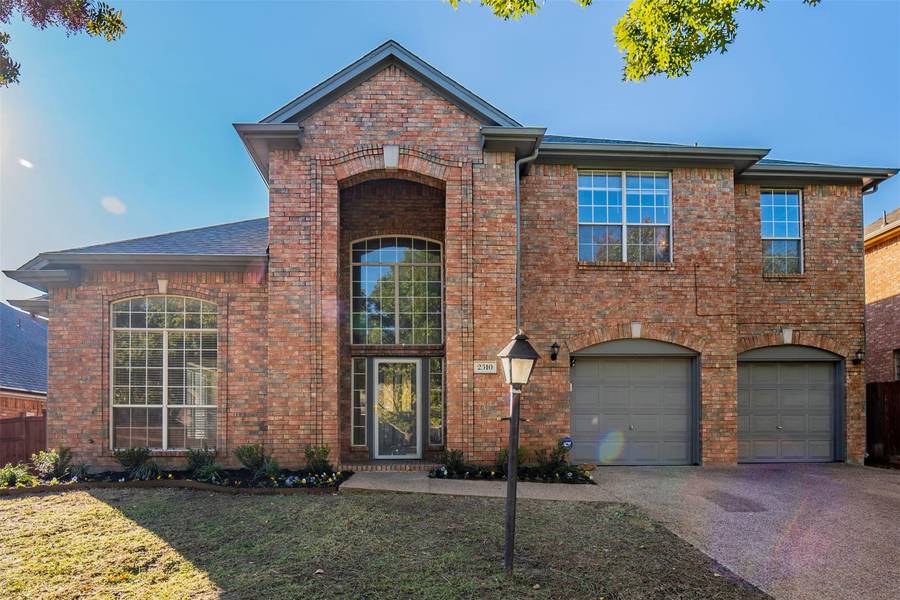 2310 Crest Park Drive, Arlington, TX 76006