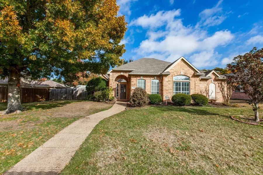 1209 Donegal Lane, Garland, TX 75044