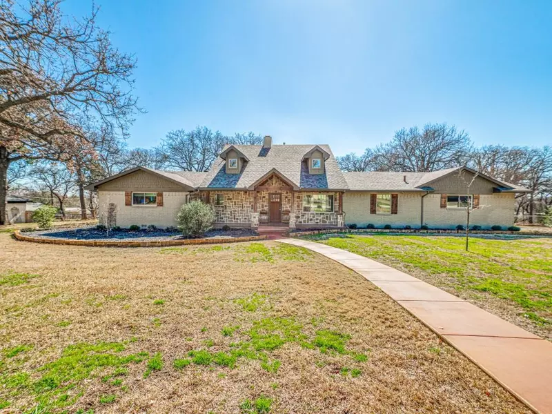 217 Oak Crest Hill Drive, Colleyville, TX 76034