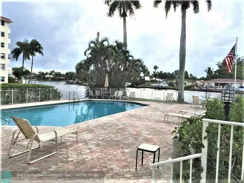 1881 MIDDLE RIVER DR  #406, Fort Lauderdale, FL 33305