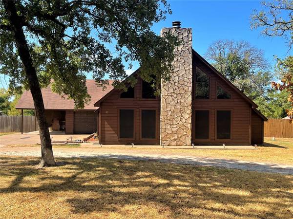 103 County Road 1260, Fairfield, TX 75840