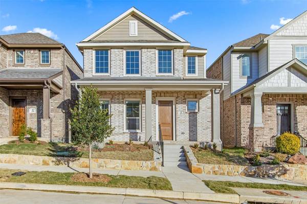 204 Harbor Hills Drive, Flower Mound, TX 75028