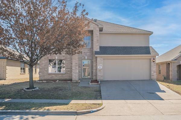 906 Simi Drive, Arlington, TX 76001