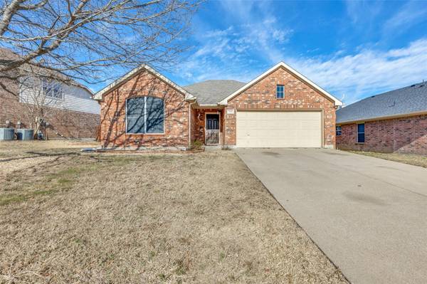 1108 Remington Ranch Road, Mansfield, TX 76063