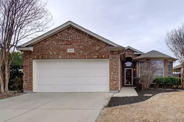 9649 Minton Drive, Fort Worth, TX 76108