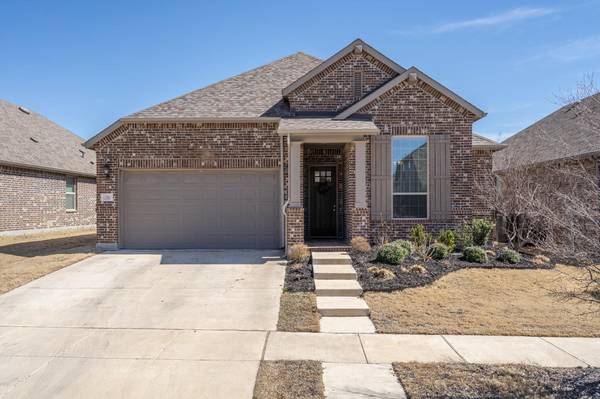 1308 E Swan Trail, Argyle, TX 76226