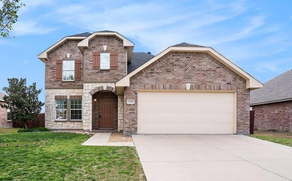 10316 Fossil Valley Drive, Fort Worth, TX 76131