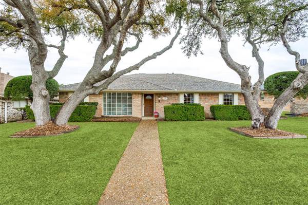 517 Harvest Glen Drive, Richardson, TX 75081