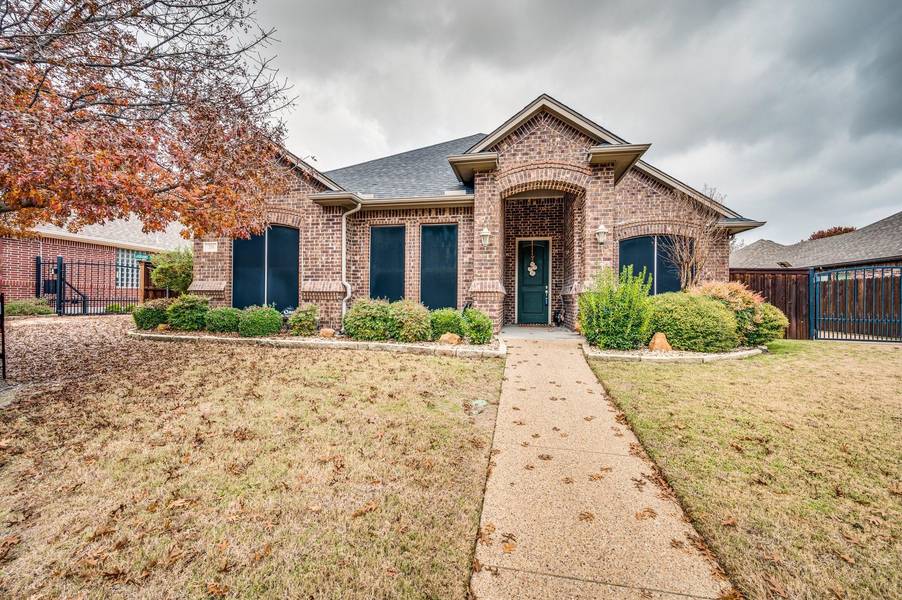 216 Indigo Way, Waxahachie, TX 75165