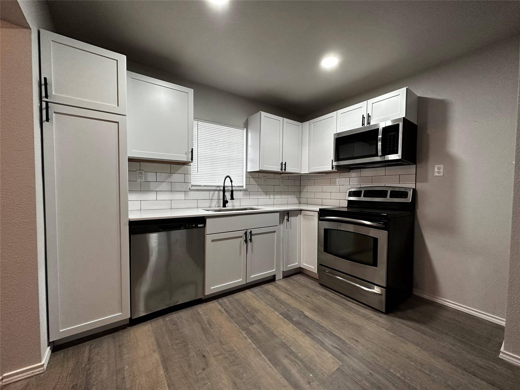 Denison, TX 75020,1400 W Bond Street