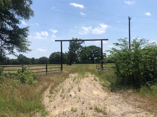 3549 CR 1412, Bogata, TX 75417