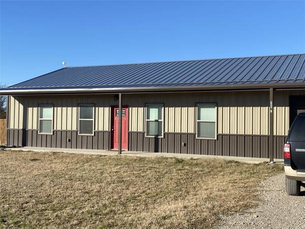 465 Private Road 6047 #1 & 2, Wills Point, TX 75169