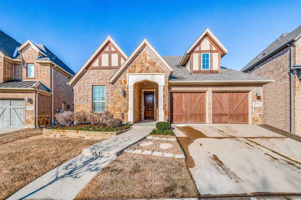 5808 Fall Creek Lane, The Colony, TX 75056