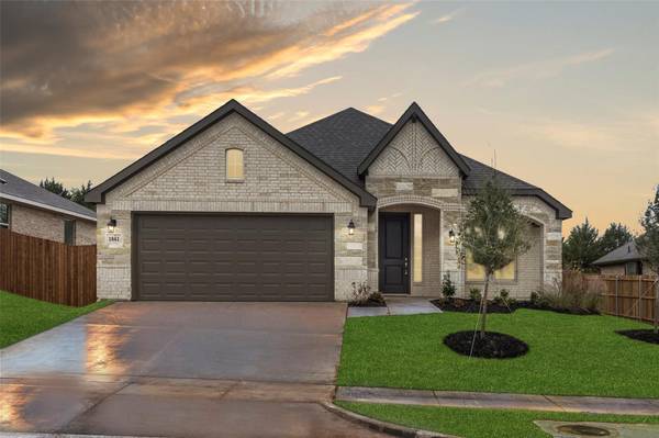 1841 Abelia Lane, Weatherford, TX 76086