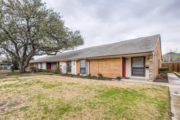 Dallas, TX 75240,13746 Flagstone Lane