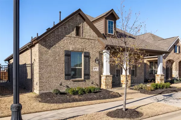 Arlington, TX 76005,4704 Blackwood Cross Lane