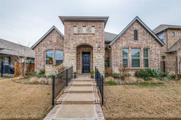 4423 English Maple Drive, Arlington, TX 76005