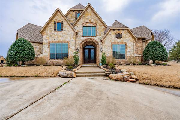 11 Kingsford Court, Heath, TX 75032