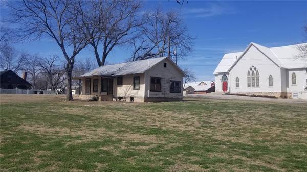 Blanket, TX 76432,601 Main Street