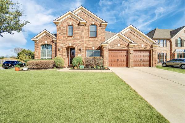 11 Pinnacle Court, Mansfield, TX 76063