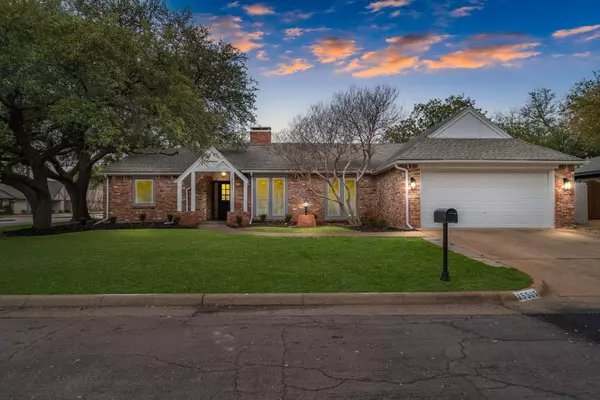 Dallas, TX 75248,15505 Branchcrest Circle