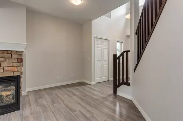 Calgary, AB T3L 3B7,65 Tuscany Ridge Mews NW