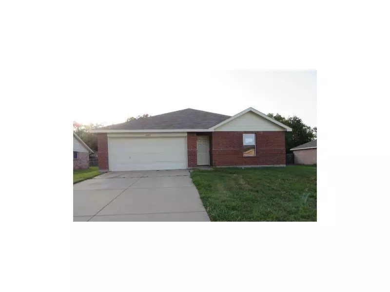 1803 Northridge Drive, Terrell, TX 75160