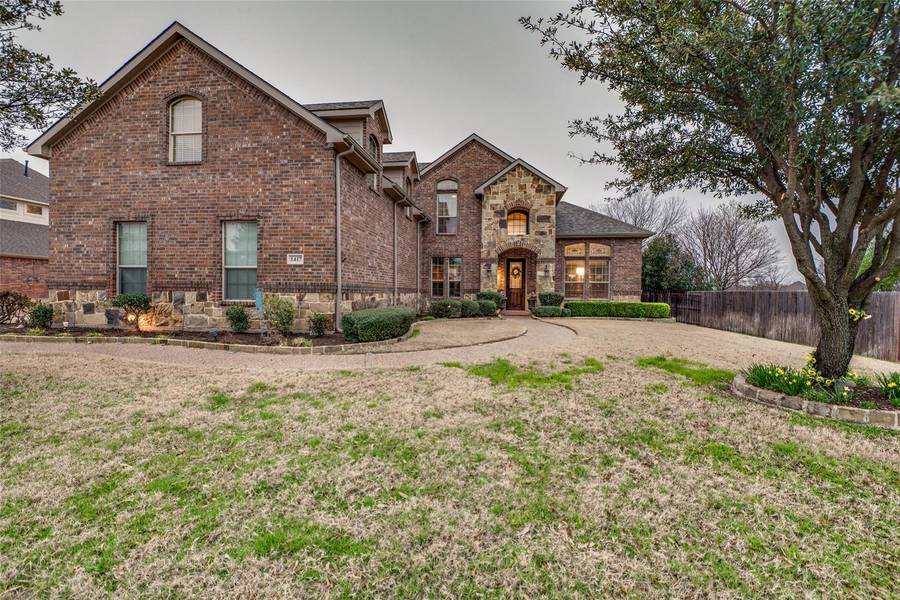 1417 Twisting Star Drive, Fort Worth, TX 76052