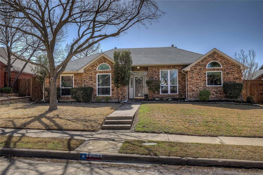 1406 Chestnut Drive, Rowlett, TX 75089