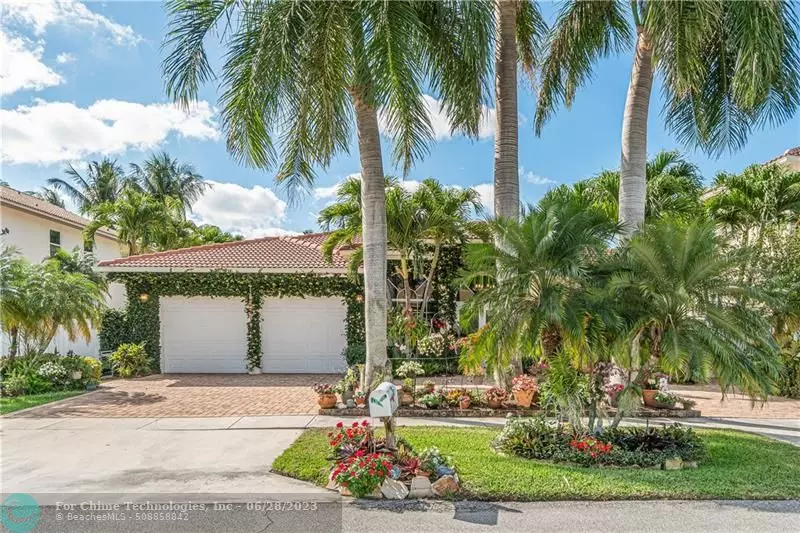 384 Rosewood Cir, Boca Raton, FL 33487