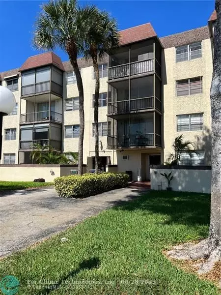 7100 NW 17th street  #409, Plantation, FL 33313