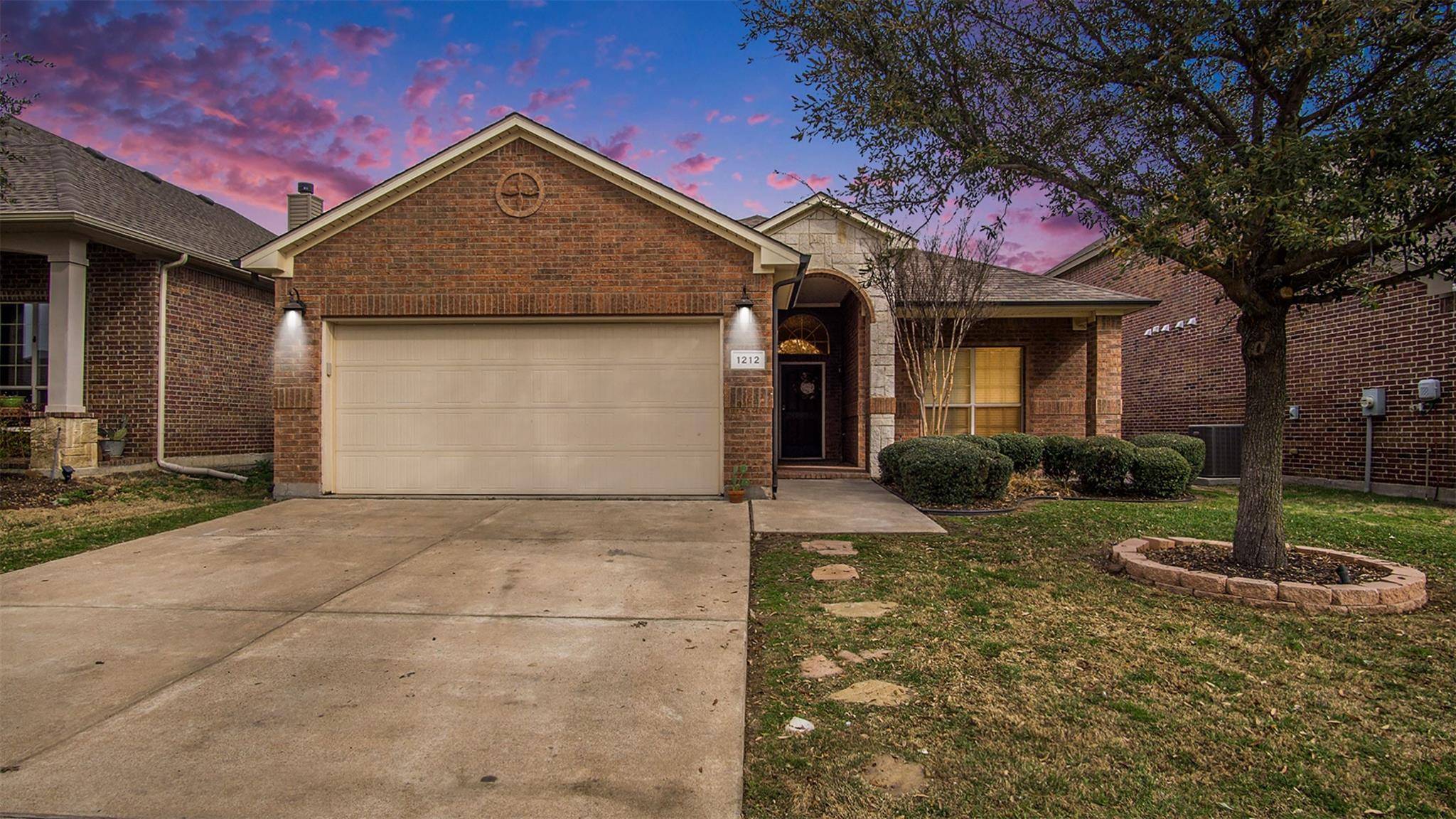 1212 Diablo Pass, Fort Worth, TX 76052