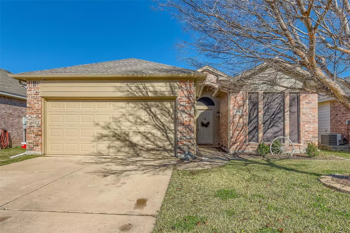 Fort Worth, TX 76052,908 Poncho Lane