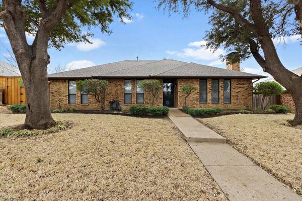 1005 Ridgeview, Carrollton, TX 75007