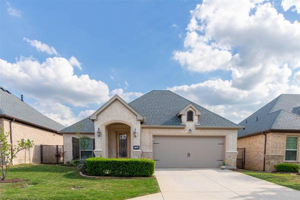 720 Avignon Trail #71-720, Keller, TX 76248